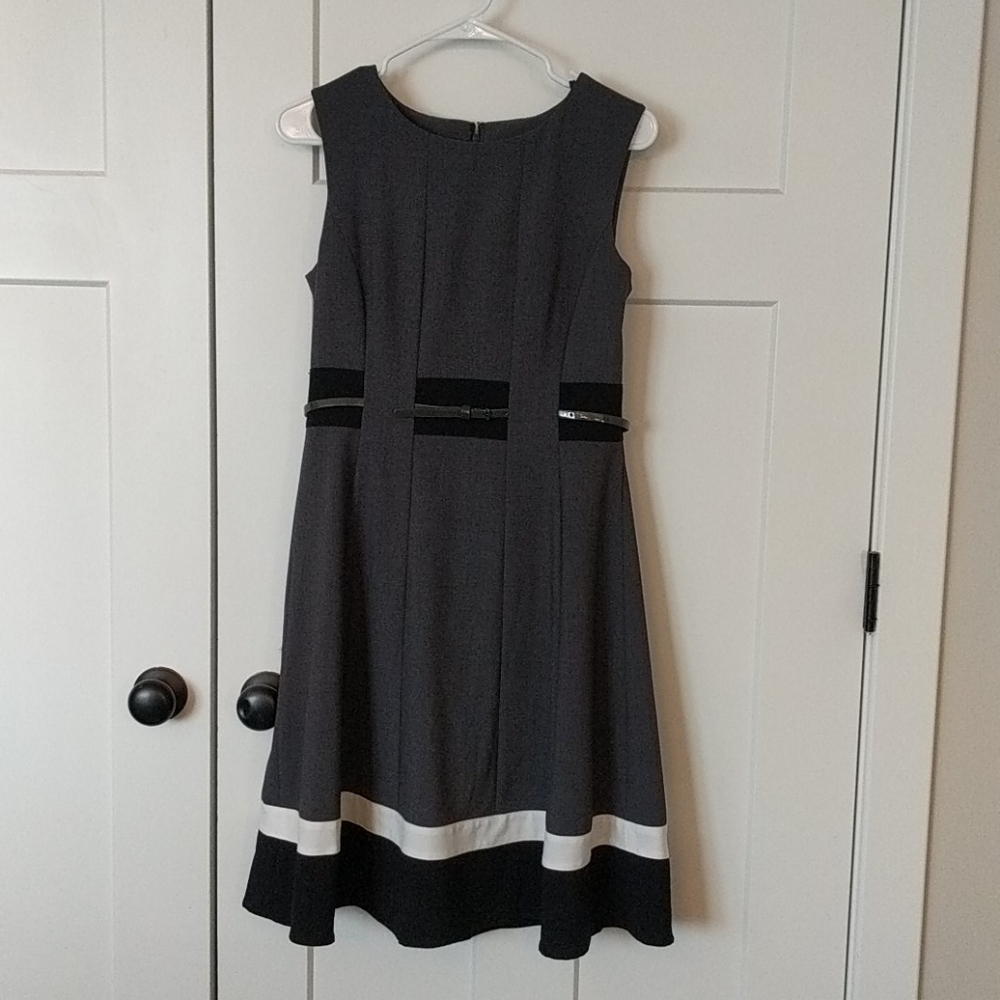 Calvin Klein Gray Color block dress size 6